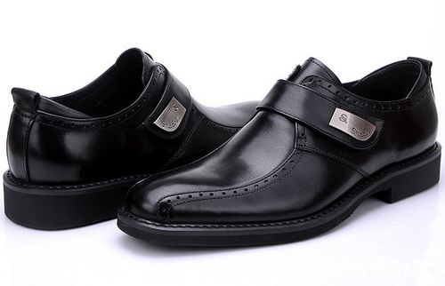 工厂直销爆单订单工作鞋皮鞋 广州牧格爱步鞋厂,是专业开发,生产,销售