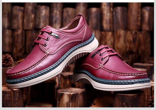 商务休闲皮鞋低帮耐磨橡胶厚底增高系带秋季潮鞋是单鞋中的产品之一